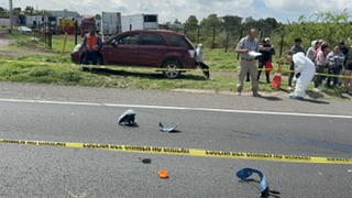 Motociclista Muere y Otro Resulta Herido en Accidente en la Carretera Federal 1110