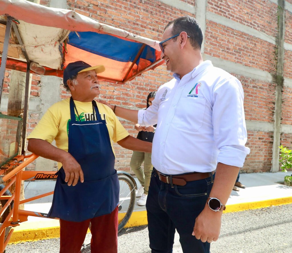 INAUGURAN REHABILITACIÓN DE CALLE FUENTE GÓTICA