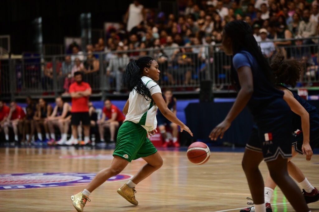 Invitan a disfrutar partidos amistosos de basquetbol