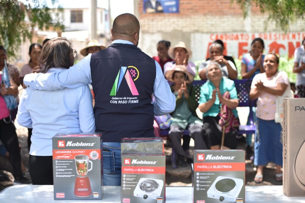 APOYAN A COMUNIDADES RURALES CON ELECTRODOMÉSTICOS