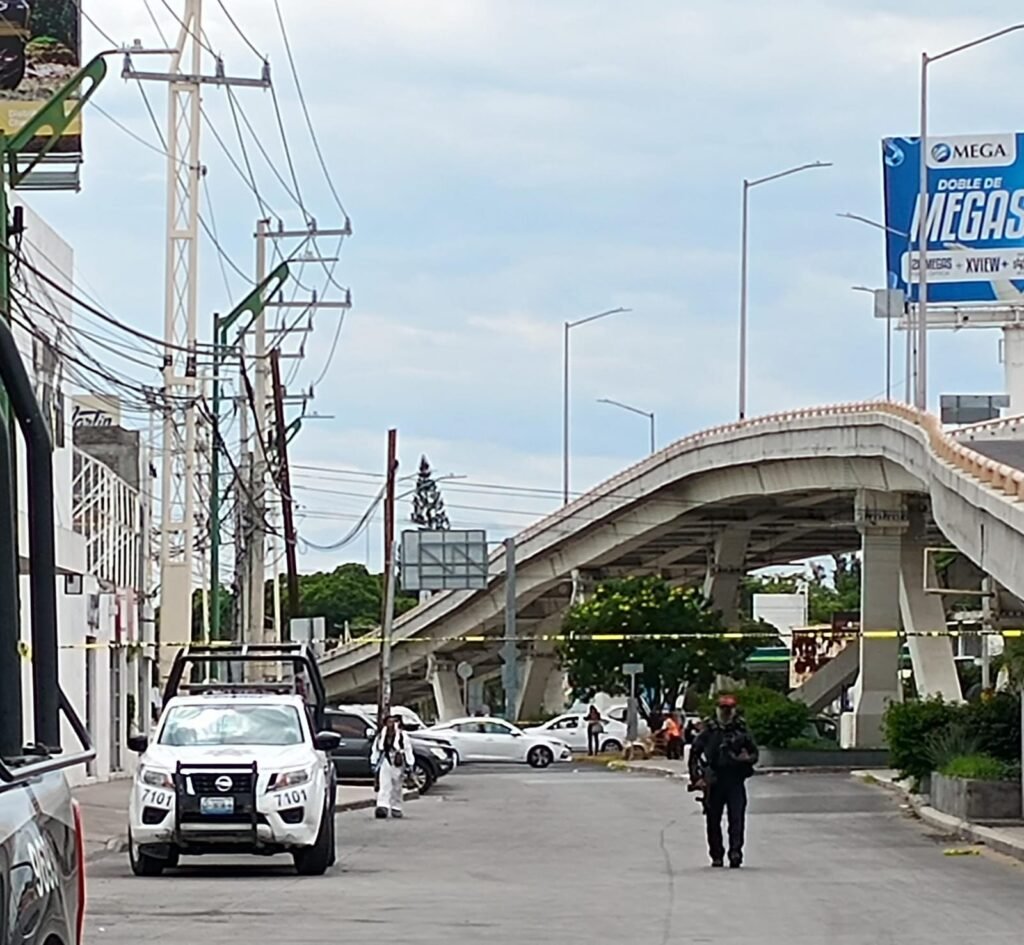 Atacan a policías de Celaya; quedan ilesos