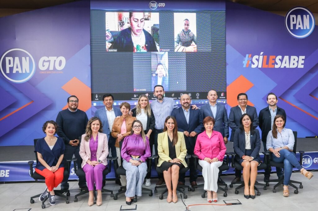 Designan a Jorge Arturo Espadas Galván como Coordinador del Grupo Parlamentario del PAN en el Congreso Loca