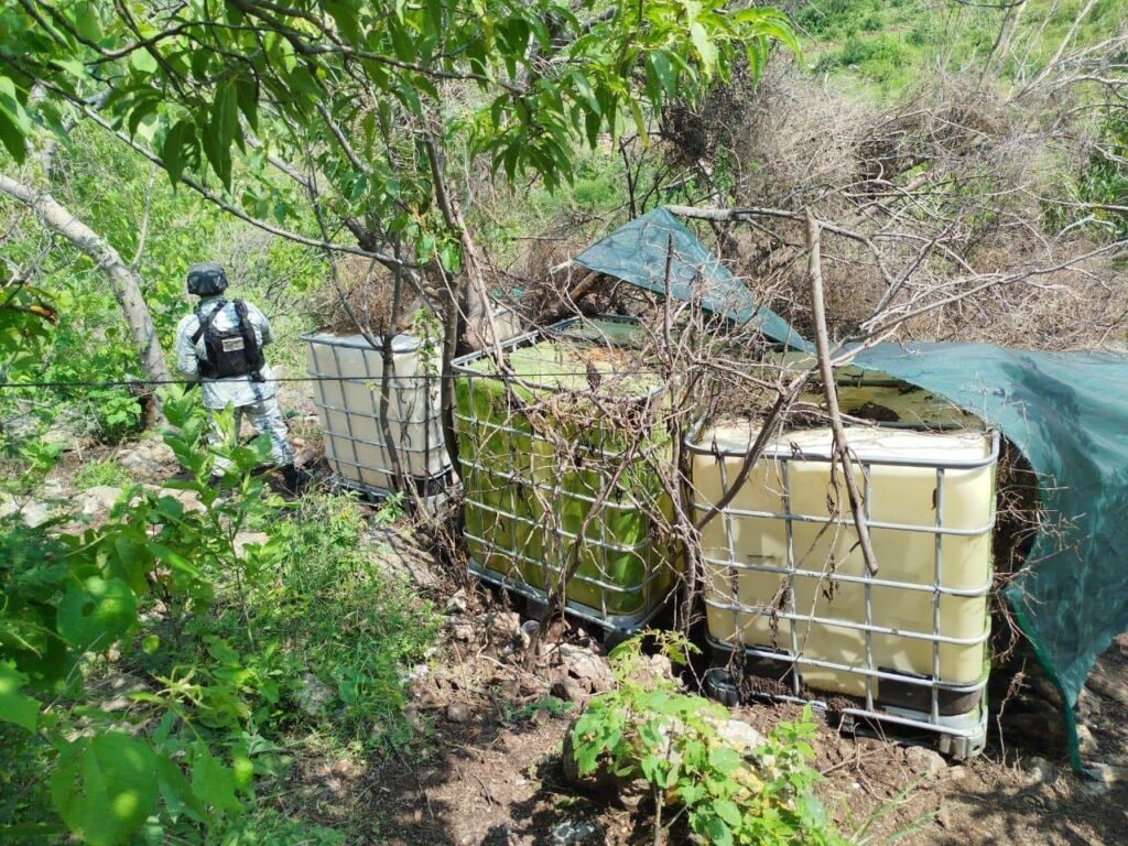 Localizan posible centro de distribución de huachicol en Pénjamo y desmantelan tomas clandestinas en Aratzipu