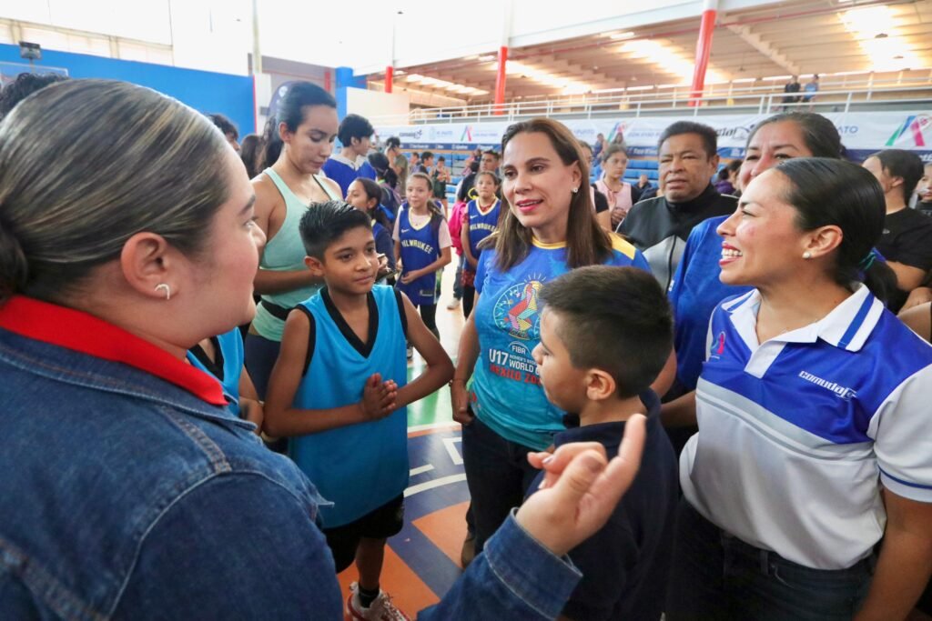 INAUGURAN LA LIGA TELMEX EN IRAPUATO