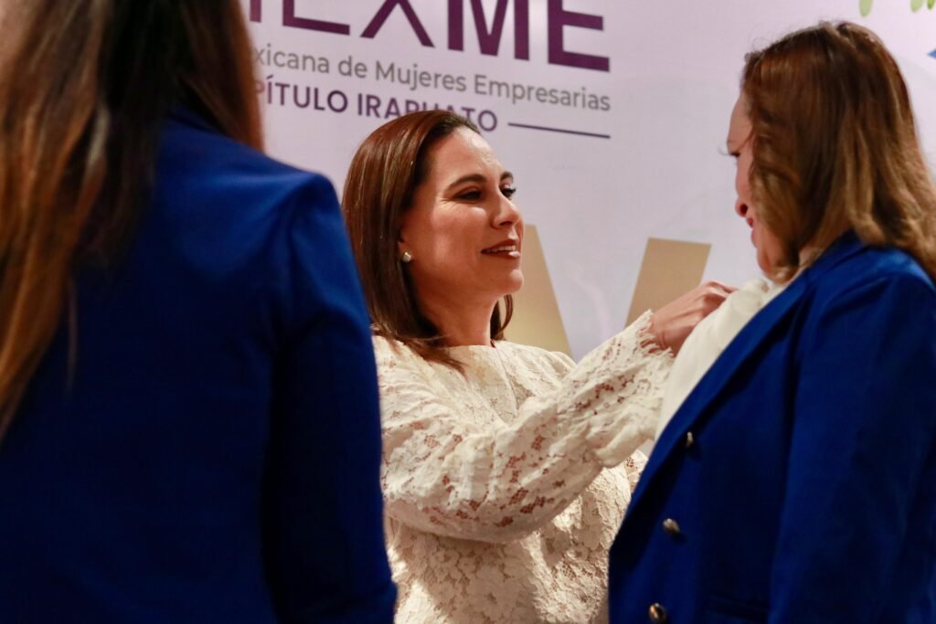 Celebran 24 Años de Fundación de AMEXME