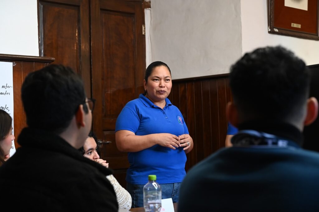 PREPARAN ENCUENTRO TEJIENDO EL FUTURO