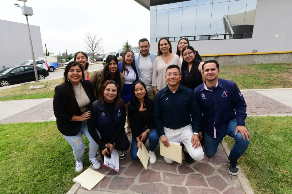 TOMAN PROTESTA JÓVENES LÍDERES