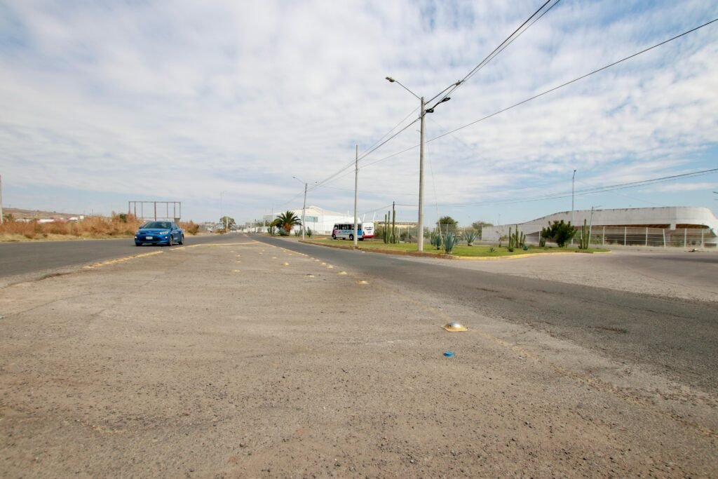 DARÁN MANTENIMIENTO A AVENIDA CAMINO REAL