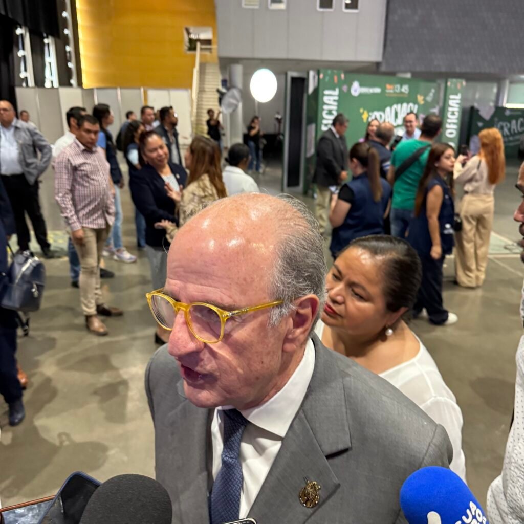 Avanza Guanajuato en retiro de comida chatarra en escuelas: Luis Ignacio Sánchez