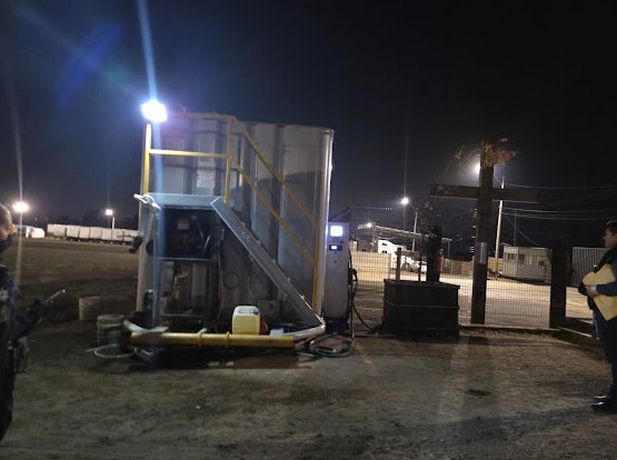 Segundo golpe contra robo de hidrocarburos en León; aseguran contenedores, tractocamiones y bomba despachadora en operativo interinstitucional 