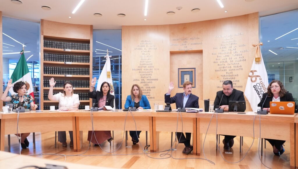 Comisión de Gobernación aprueba crear la Secretaría de las Mujeres