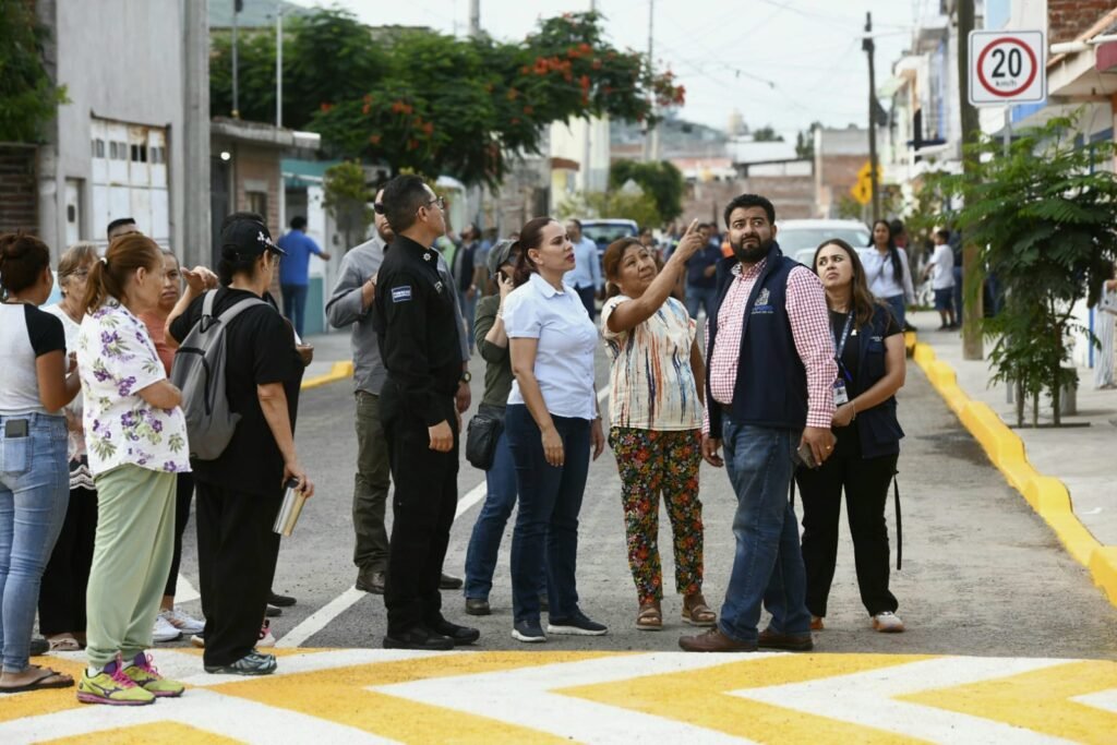 FORTALECE GOBIERNO CERCANÍA CON CIUDADANOS