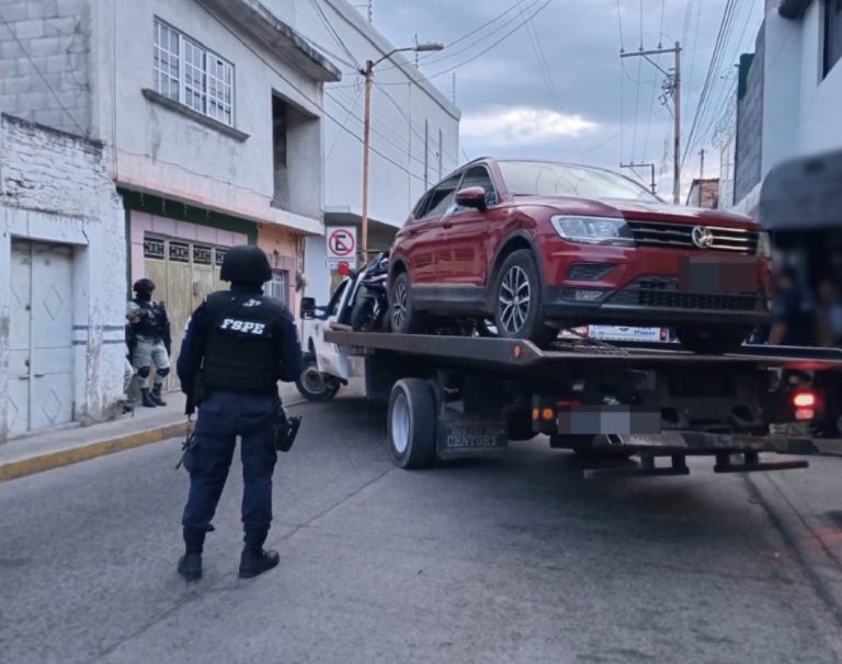 Asegura Secretaría de Seguridad y Paz armas, droga y vehículos robados en Cortázar; hay un detenido